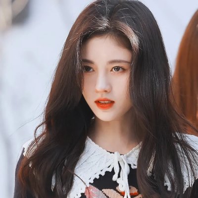 战火中青春之血染风采